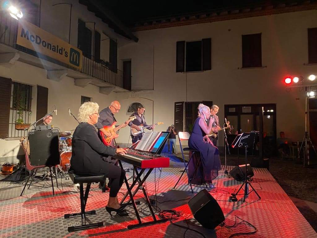 Castle Jazz - Manina Syoufy Quintet – “Omaggio a Billie Holiday”