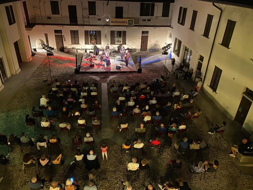 Castle Jazz - Manina Syoufy Quintet – “Omaggio a Billie Holiday”